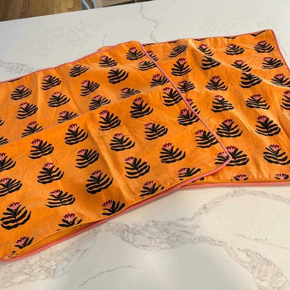 Set IKEA Aromatisk pillow covers 20x20